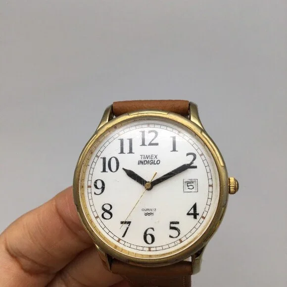 Vtg Timex Indiglo Watch Men 35mm Gold Tone Date Leather Band New Battery - Picture 6 of 15